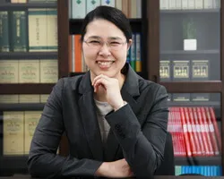 弁護士 溝口歩実