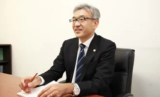 弁護士 柳下明生