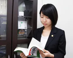 弁護士大倉りえ