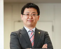 弁護士 中村慎司